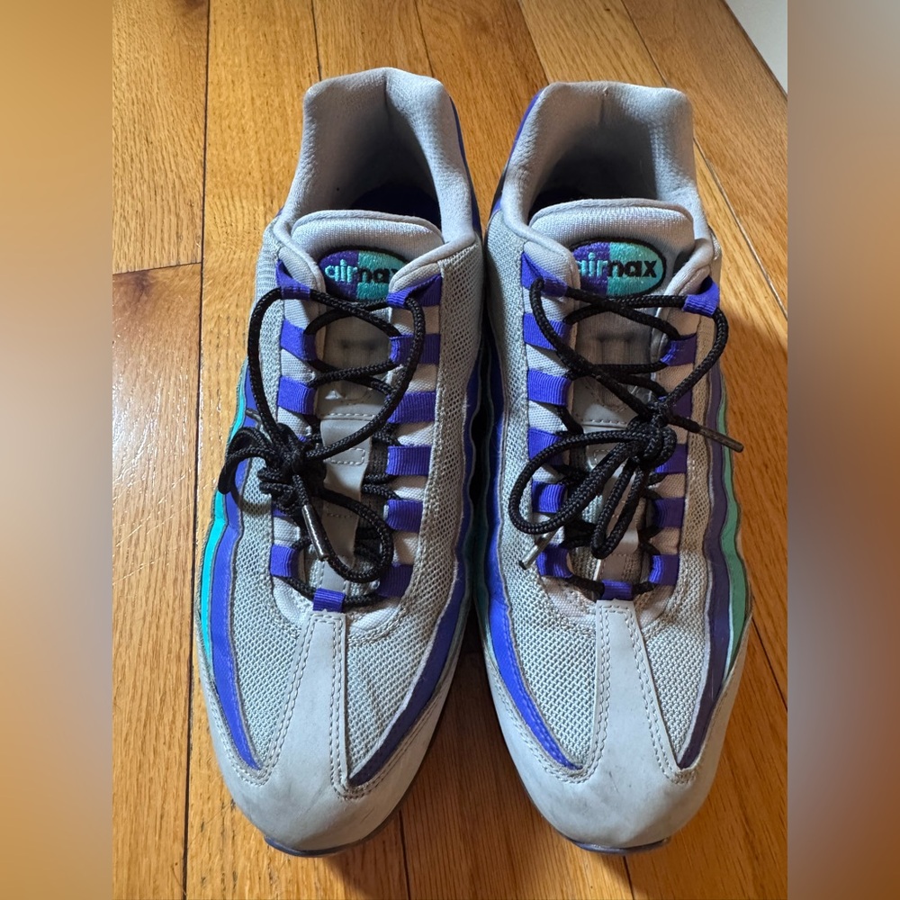 Nike Air Max ‘95 - Men's Gray & Purple Athletic Sneakers